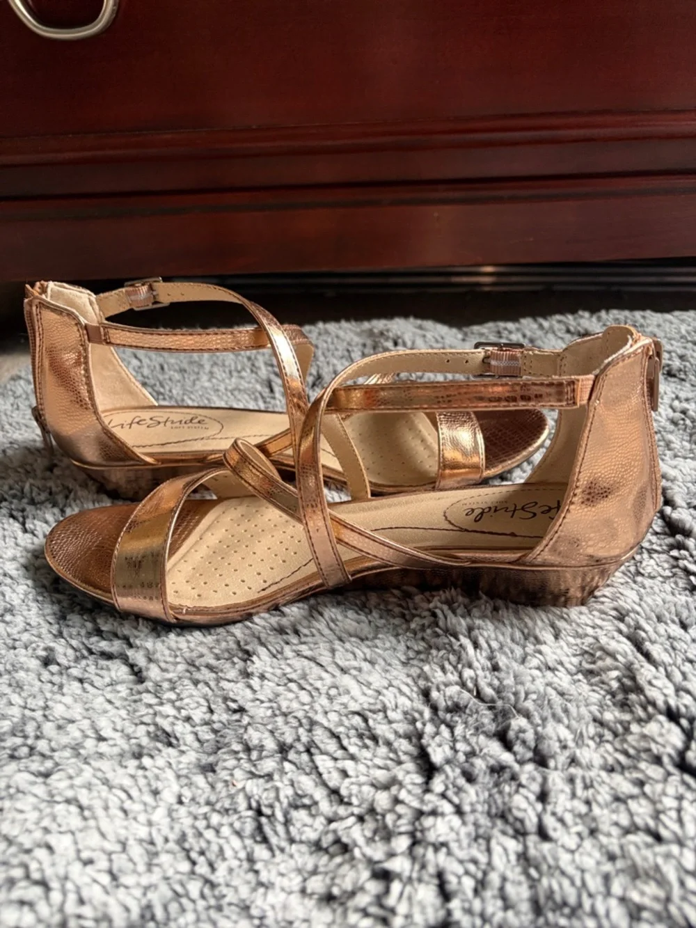 Life Stride Metallic Rose Gold Crisscross Wedge Sandals - Picture 5 of 10